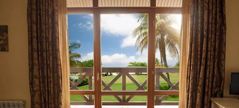 Residential Garden Window Enclosure Repair in Coconut Creek, FL