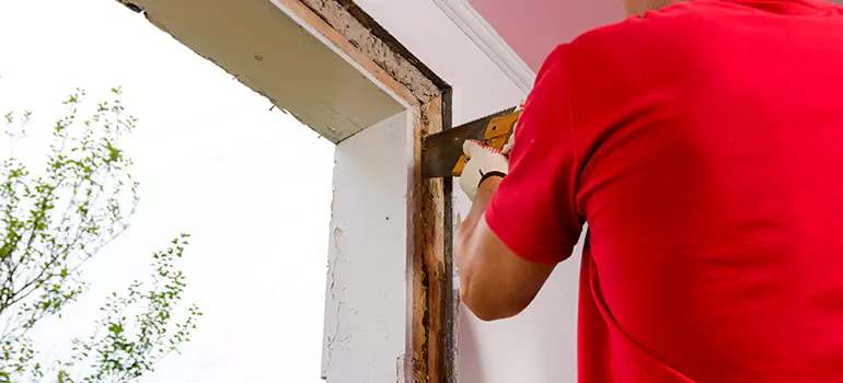 Residential Accordion Door Repair in Coconut Creek, FL