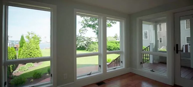 Double-hung Window Repair in Coconut Creek, FL